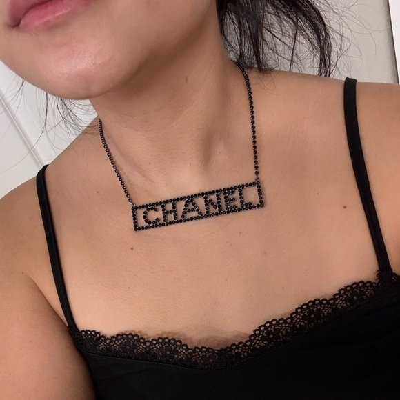 CHANEL Statement Black Crystal "CHANEL" Crystal Chain Necklace - Picture 8 of 9